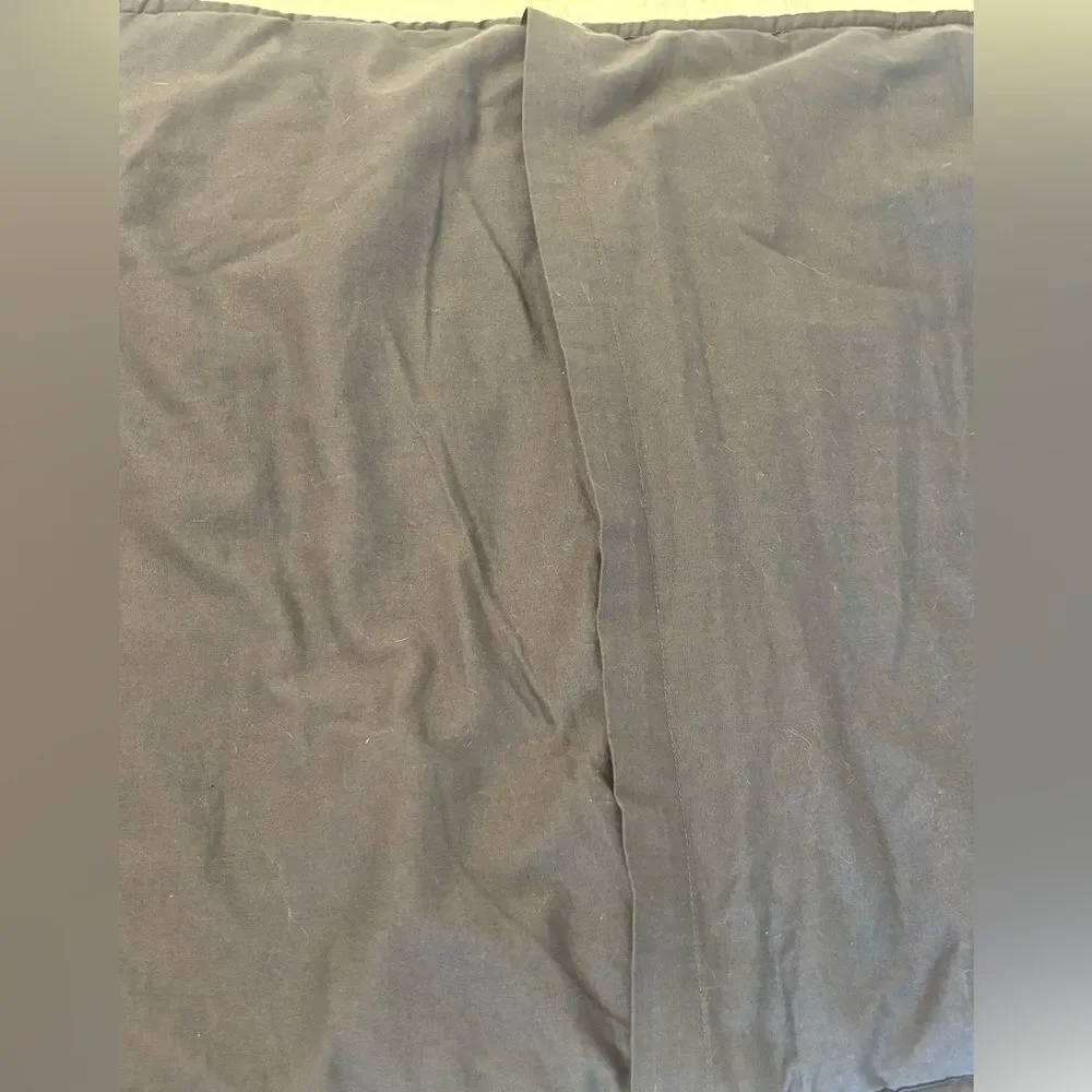 Pottery Barn Cloud Set Of 2 King Pillow Shams Handcrafted Linen Navy Blue EUC